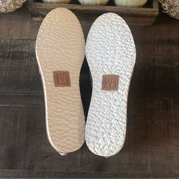 Frye Milly A Line Slip On Flats - Picture 6 of 7